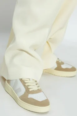 Veja beige Sports shoes `V-82`