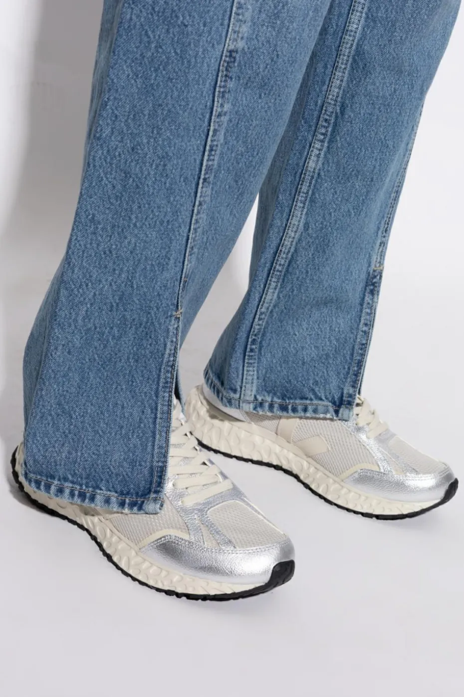Veja cream Sneakers CONDOR ROYALE ALVEOMESH