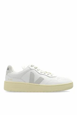 Veja WHITE Sports Shoes `V-90 O.T. Leather`