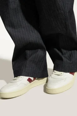 Veja WHITE V-90 O.T. Leather sports shoes