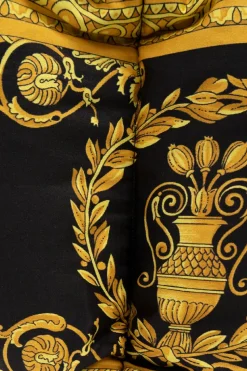 Versace Home BLACK Patterned dog bed