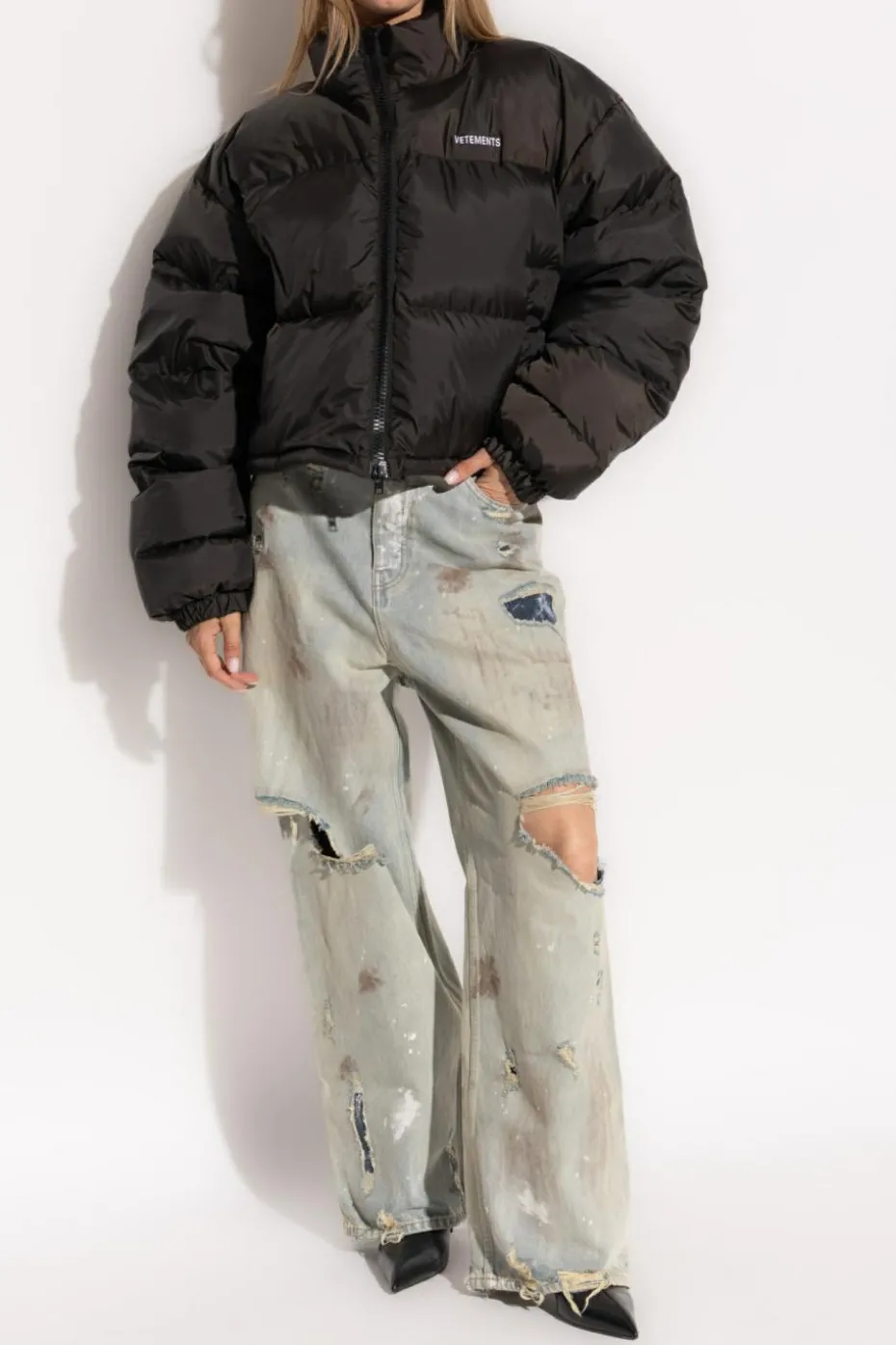VETEMENTS BLACK Down jacket
