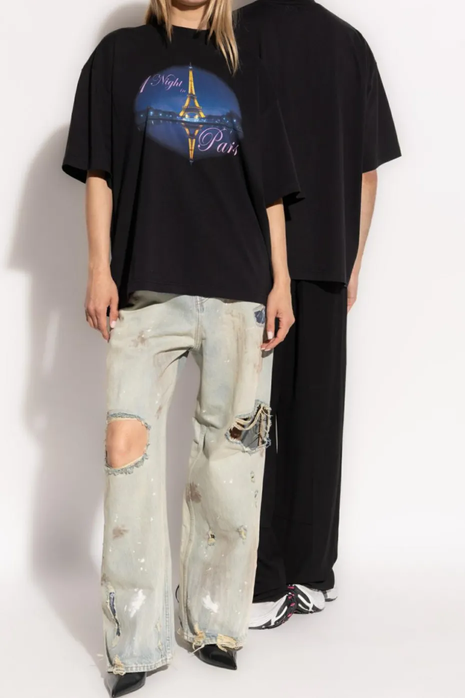 VETEMENTS BLACK T-shirt with print