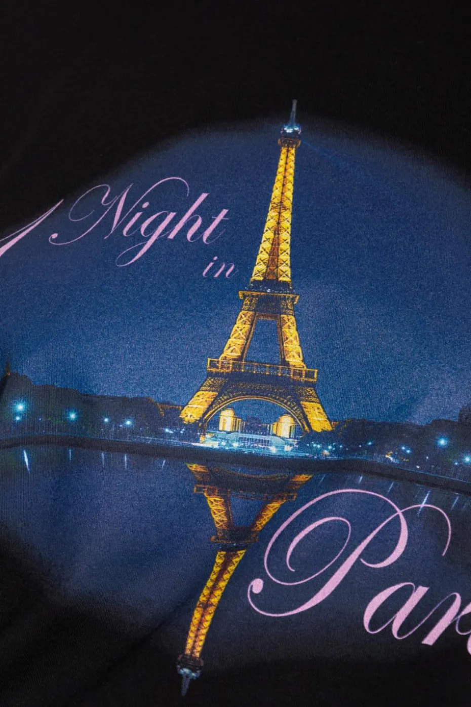 VETEMENTS BLACK T-shirt with print