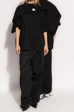 VETEMENTS BLACK T-shirt with decorative trim